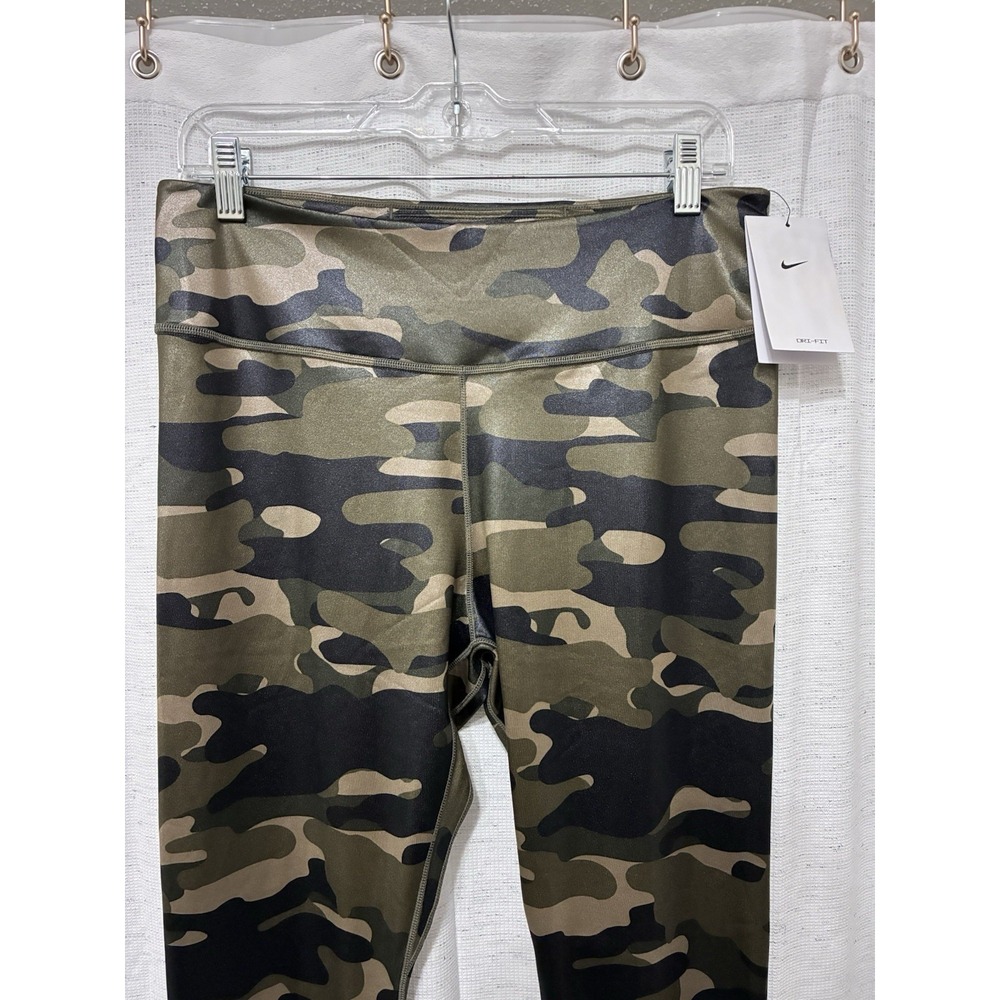 New Nike Women's Mid Rise Camo Leggings Green Black Size Large Camouflage Pants